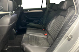 hopea Volkswagen Passat 2020 kuva 8.