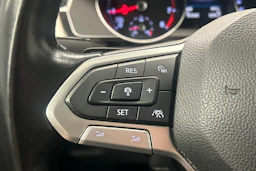 hopea Volkswagen Passat 2020 kuva 14.