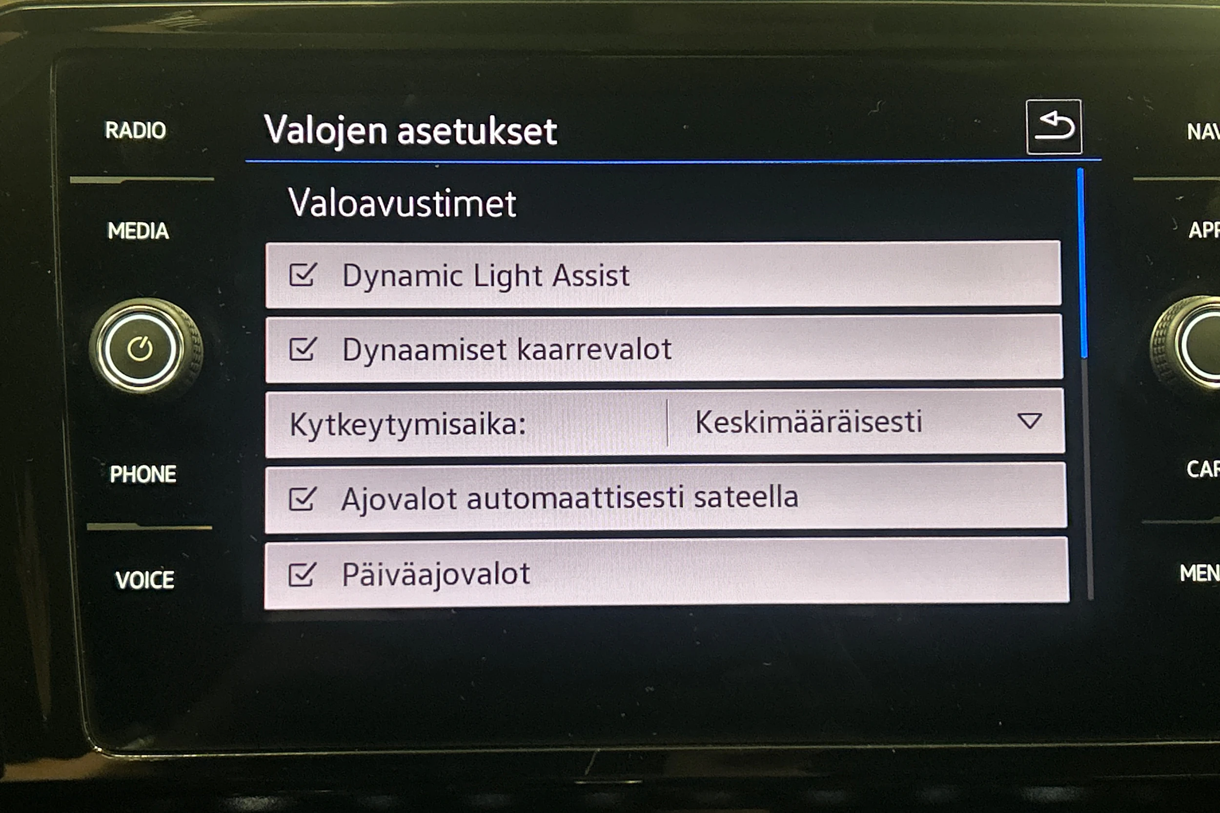 hopea Volkswagen Passat 2020 kuva 27.