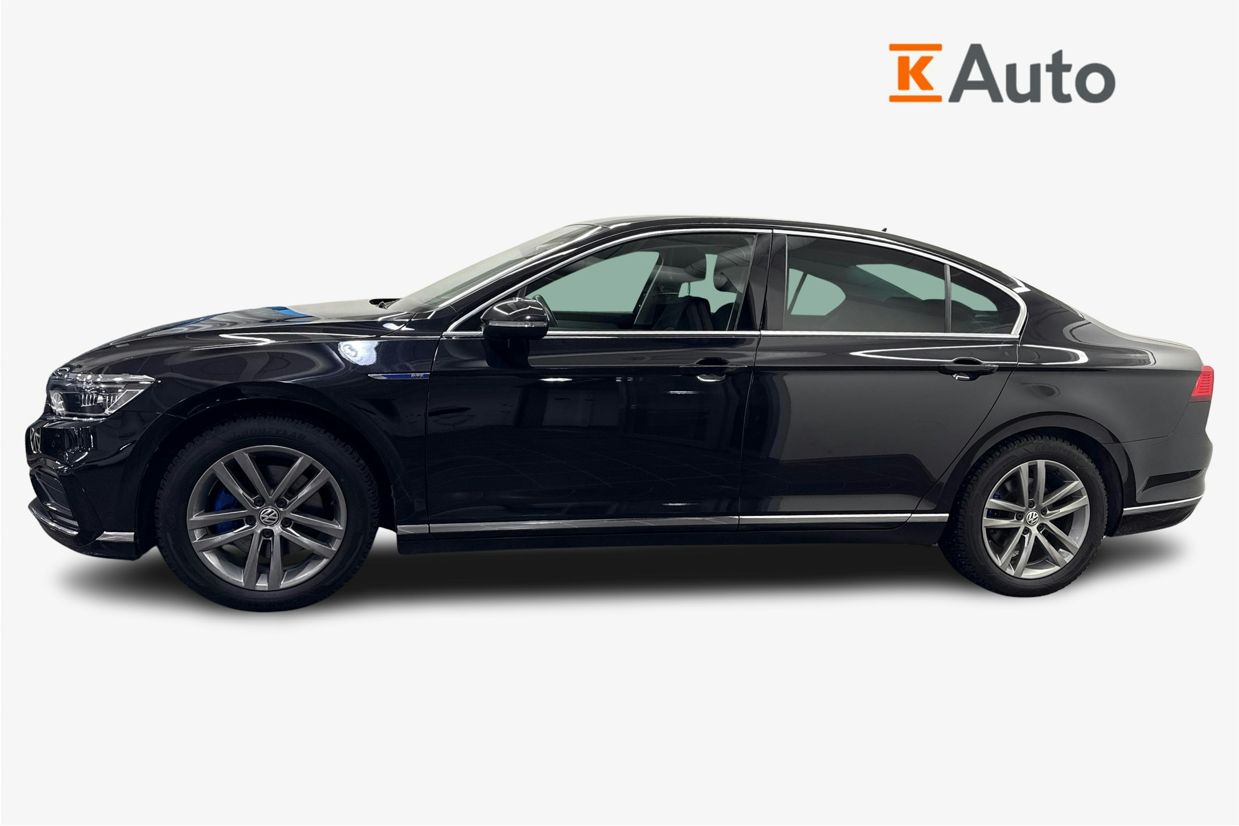 musta Volkswagen Passat 2020 kuva 5.