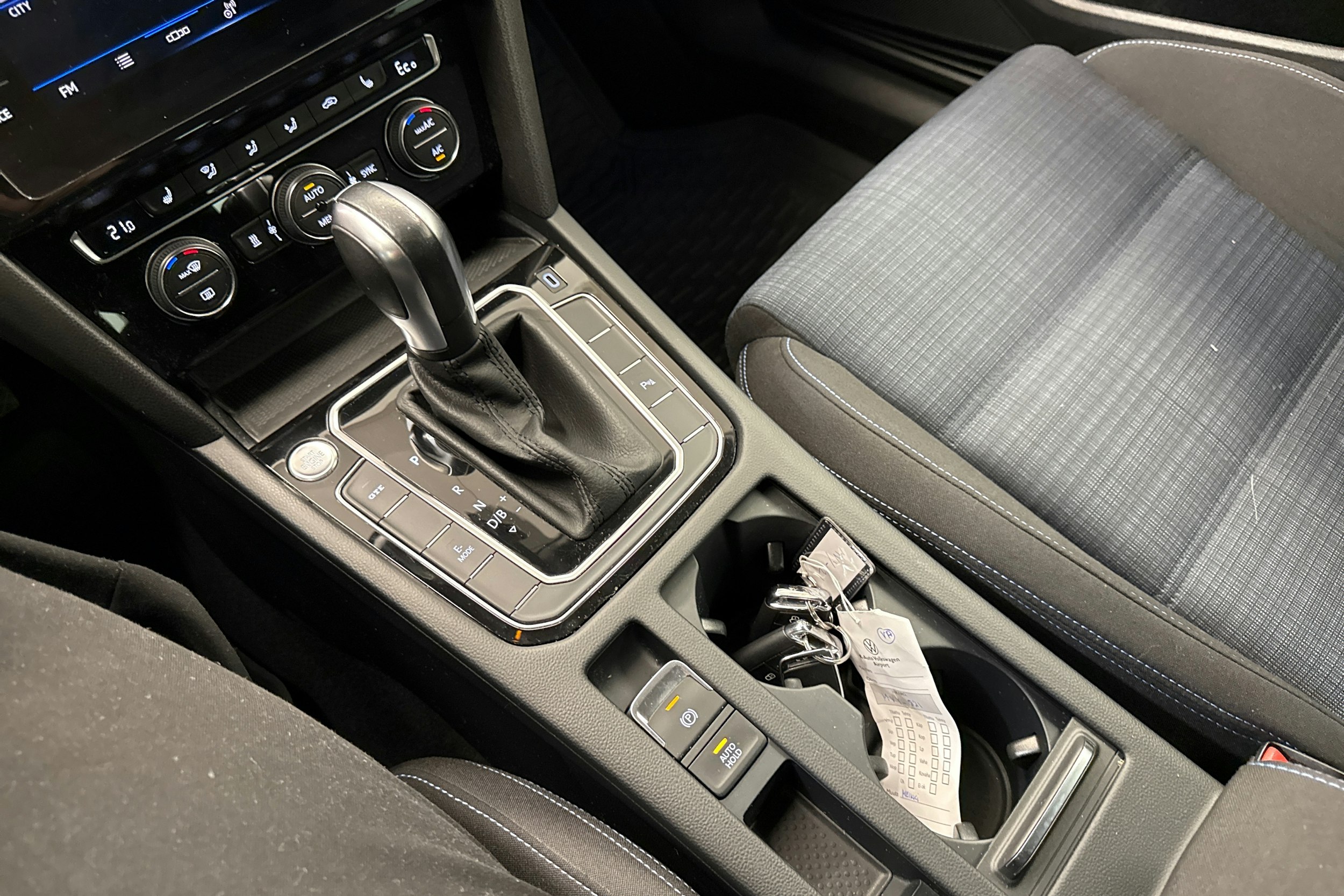 musta Volkswagen Passat 2020 kuva 15.