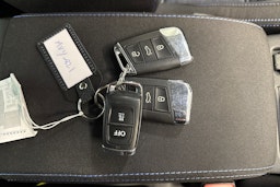 musta Volkswagen Passat 2020 kuva 21.