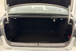 hopea Volkswagen Passat 2020 kuva 16.