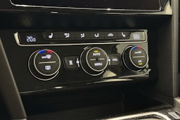 hopea Volkswagen Passat 2020 kuva 27.