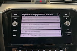 sininen Volkswagen Passat 2020 kuva 17.