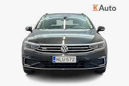 harmaa Volkswagen Passat 2020 kuva 5.