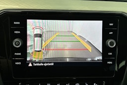 harmaa Volkswagen Passat 2020 kuva 21.