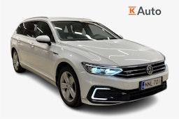 valkoinen Volkswagen Passat 2020 kuva 1.