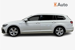 valkoinen Volkswagen Passat 2020 kuva 6.