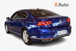 Sininen Volkswagen PASSAT 2020 kuva 2.