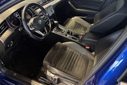 Sininen Volkswagen PASSAT 2020 kuva 7.