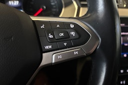 Sininen Volkswagen PASSAT 2020 kuva 18.