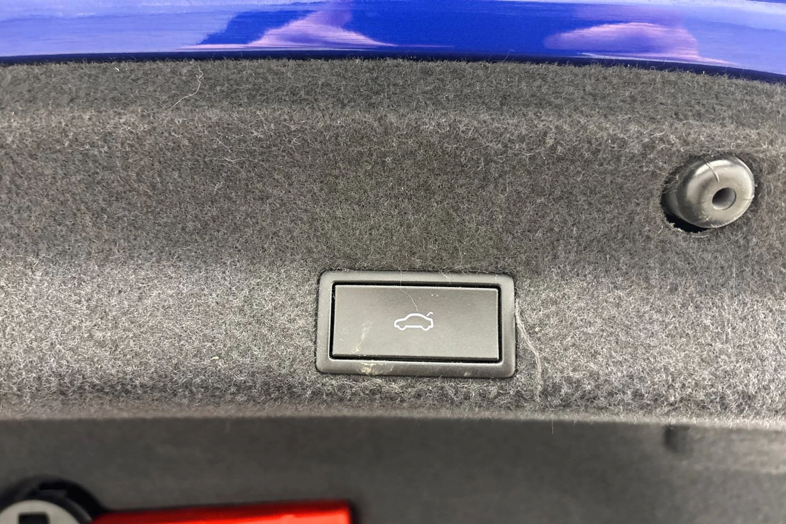 Sininen Volkswagen Passat 2020 kuva 30.