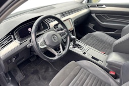 musta Volkswagen Passat 2020 kuva 3.