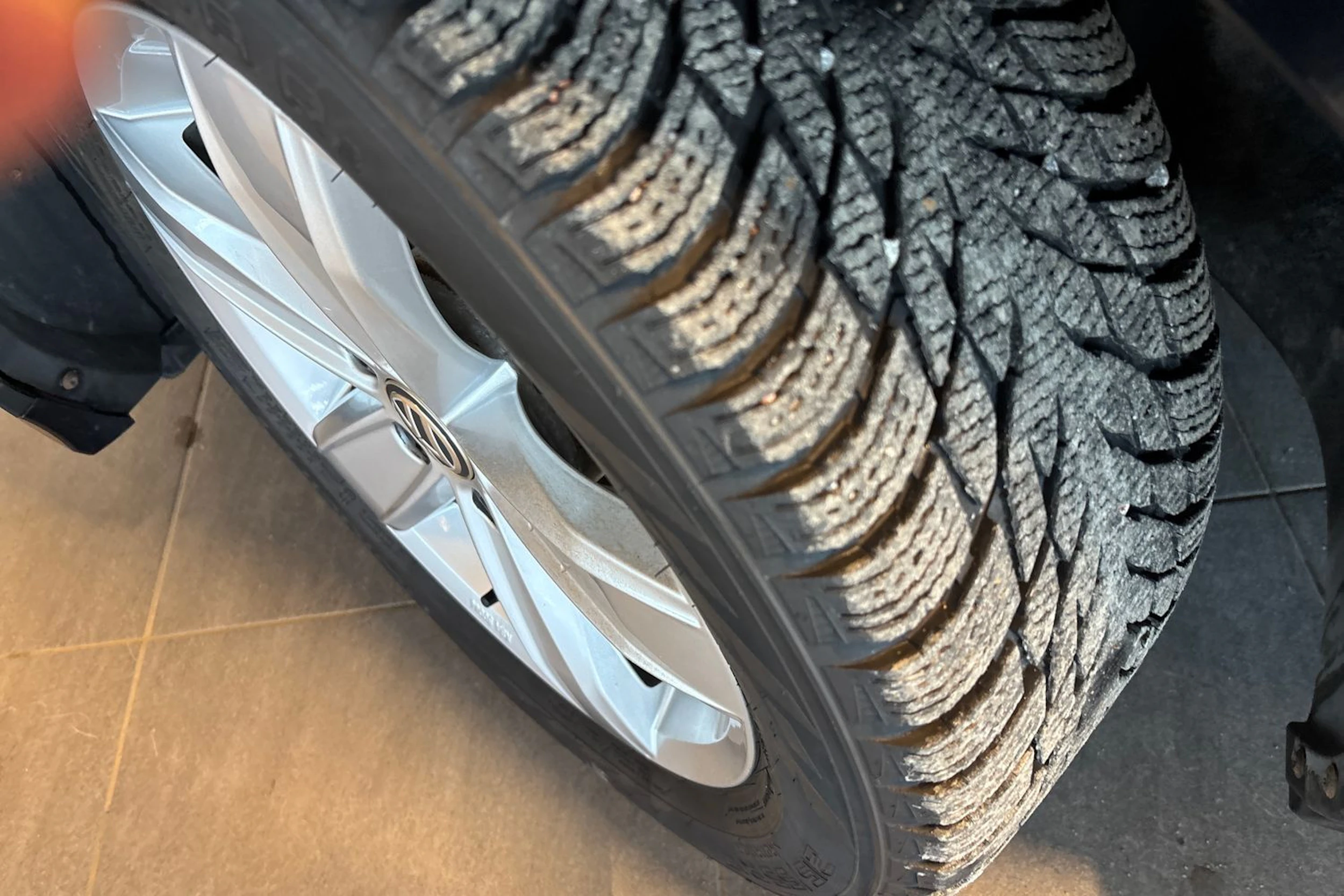 musta Volkswagen Passat 2020 kuva 10.