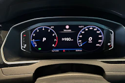 musta Volkswagen Passat 2020 kuva 12.