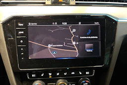 musta Volkswagen Passat 2020 kuva 13.