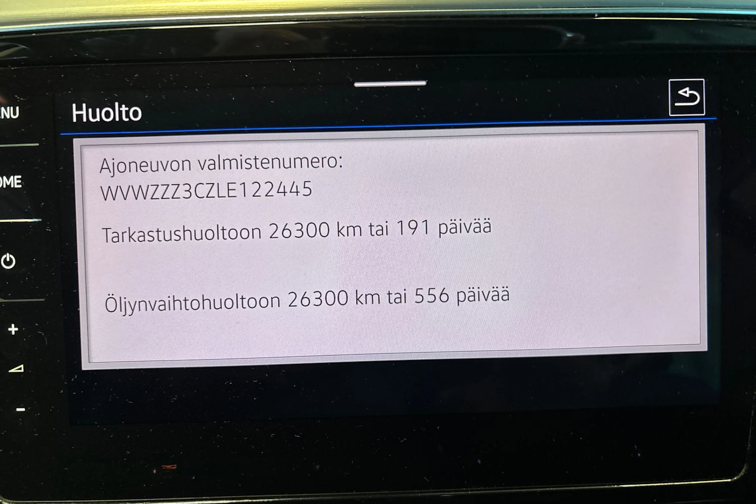 musta Volkswagen Passat 2020 kuva 17.