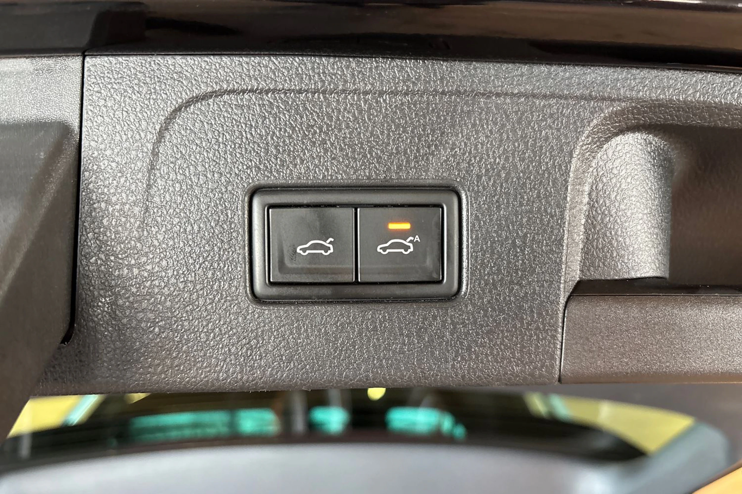 musta Volkswagen Passat 2020 kuva 20.