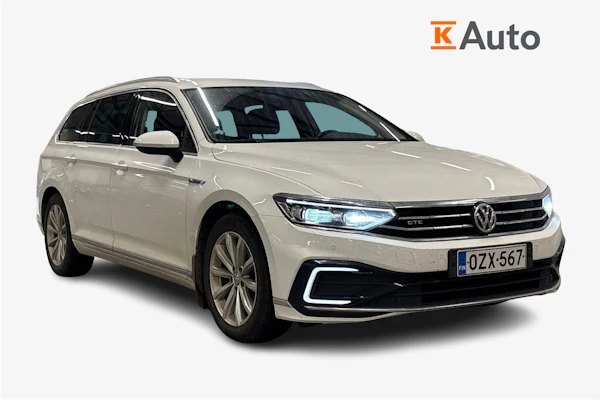 Volkswagen Passat Variant GTE Plug-In Hybrid 160 kW DSG-automaatti