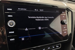 musta Volkswagen Passat 2020 kuva 20.