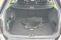 harmaa Volkswagen Passat 2020 kuva 21.