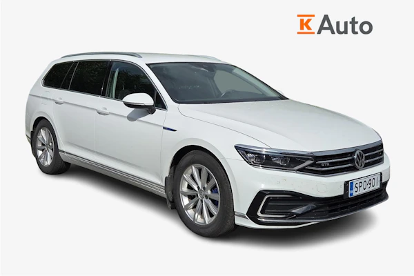 Volkswagen PASSAT Variant GTE Plug-In Hybrid 160 kW DSG-automaatti