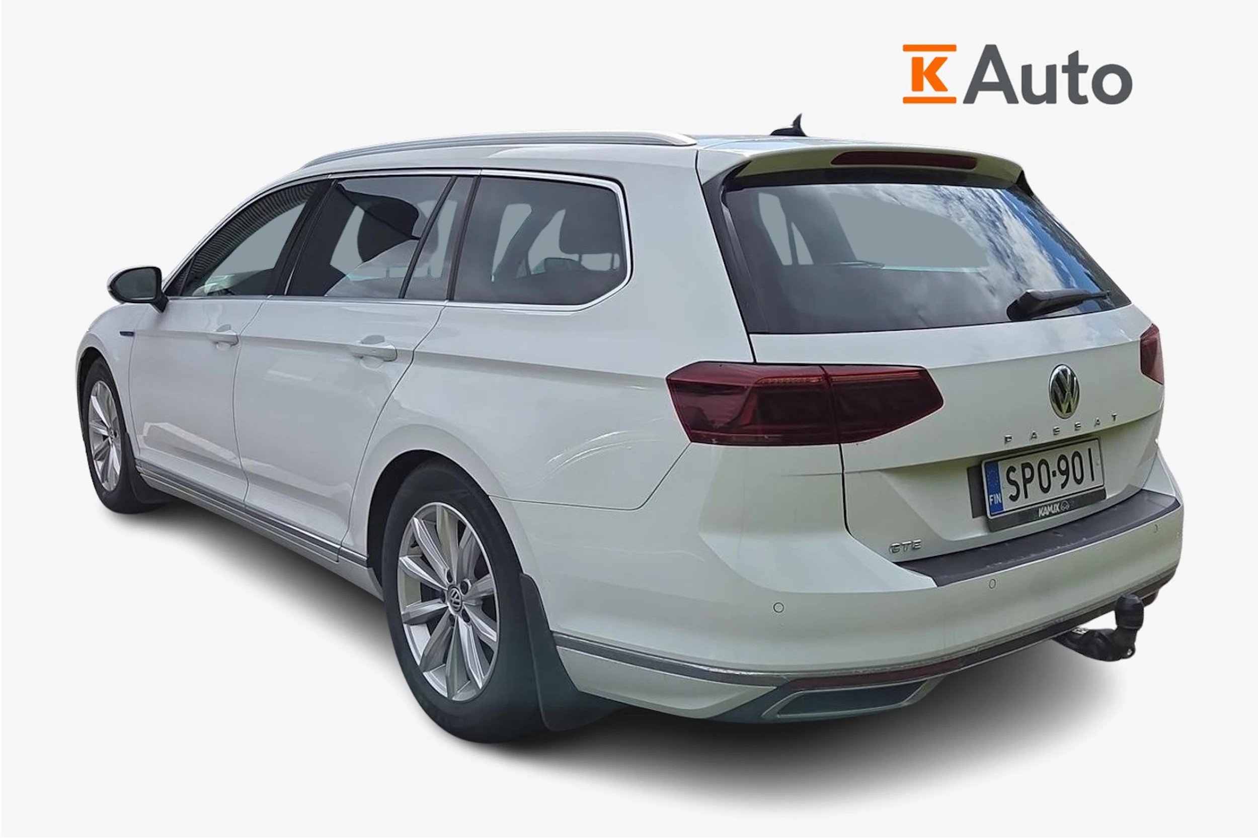 Valkoinen Volkswagen PASSAT 2020 kuva 2.