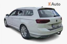 Valkoinen Volkswagen PASSAT 2020 kuva 2.