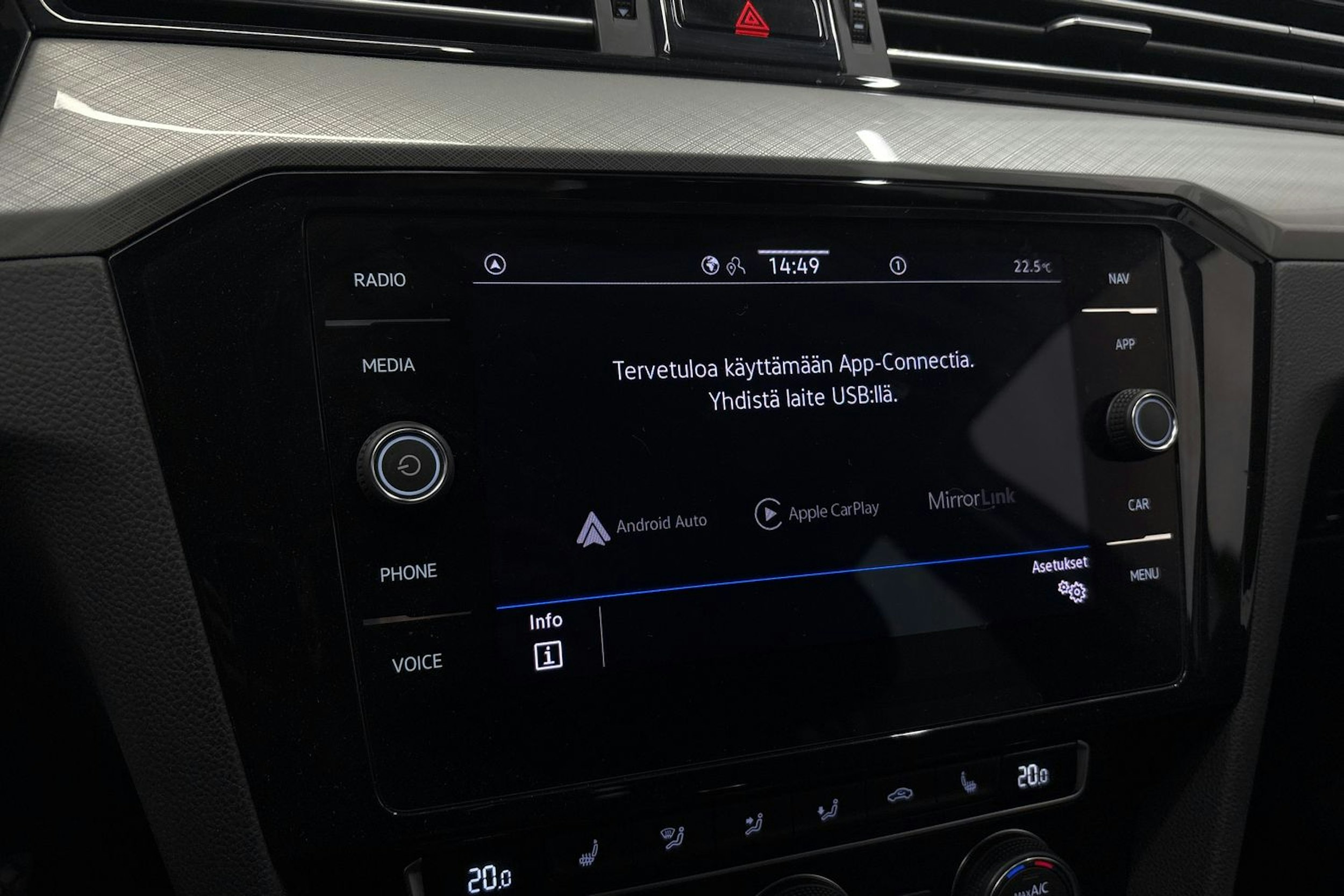 hopea Volkswagen Passat 2020 kuva 20.