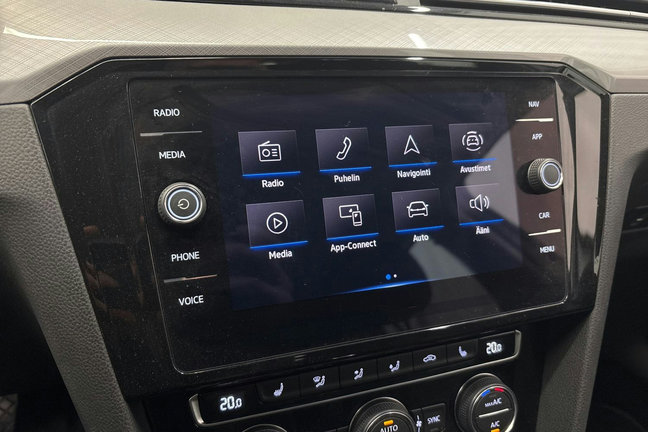 hopea Volkswagen Passat 2020 kuva 21.