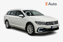 valkoinen Volkswagen Passat 2020 kuva 1.