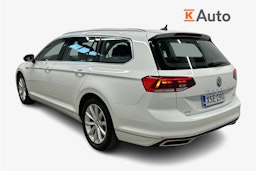 valkoinen Volkswagen Passat 2020 kuva 2.
