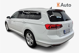 valkoinen Volkswagen Passat 2020 kuva 2.