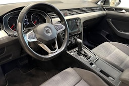 harmaa Volkswagen Passat 2020 kuva 7.