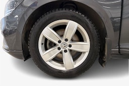 harmaa Volkswagen Passat 2020 kuva 11.