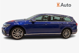 sininen Volkswagen Passat 2020 kuva 6.