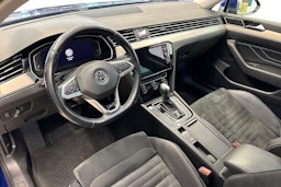 sininen Volkswagen Passat 2020 kuva 7.
