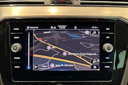 sininen Volkswagen Passat 2020 kuva 23.