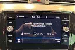 sininen Volkswagen Passat 2020 kuva 24.