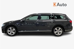 harmaa Volkswagen Passat 2020 kuva 6.