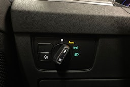 harmaa Volkswagen Passat 2020 kuva 22.