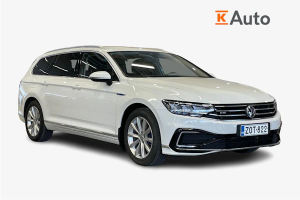 Volkswagen Passat Variant GTE Plug-In Hybrid 160 kW (218 hv) DSG-automaatti