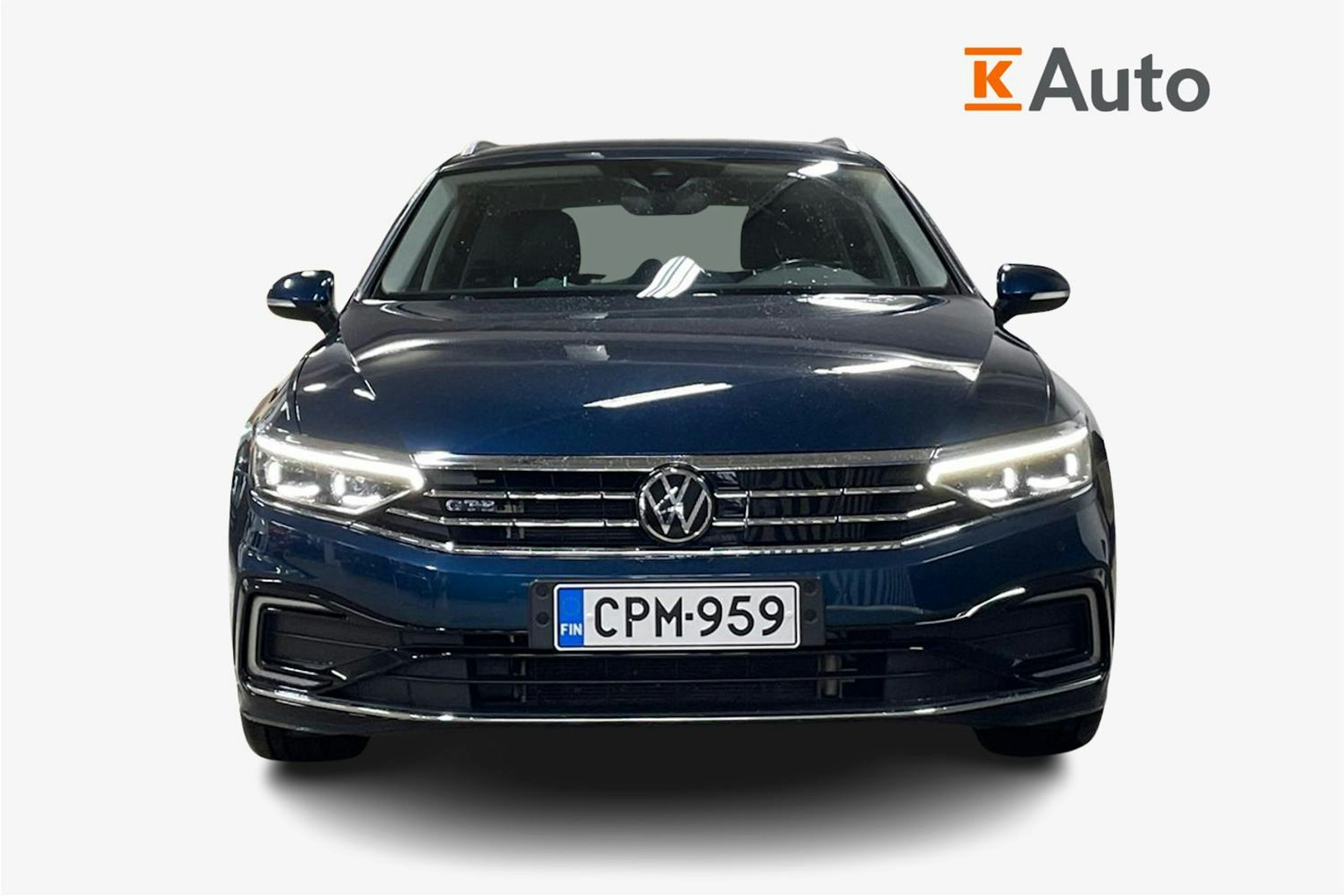 sininen Volkswagen Passat 2021 kuva 4.