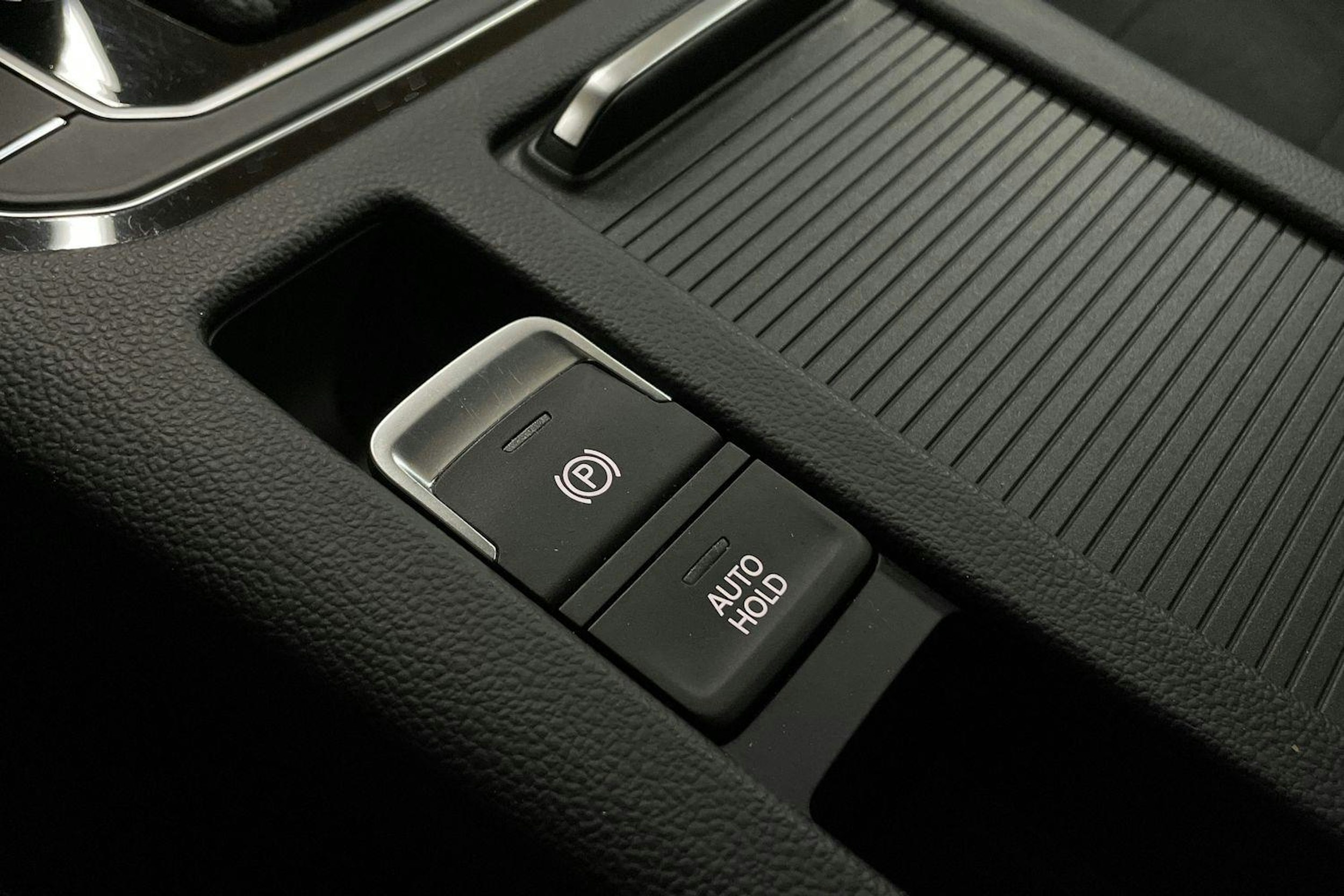 sininen Volkswagen Passat 2021 kuva 37.