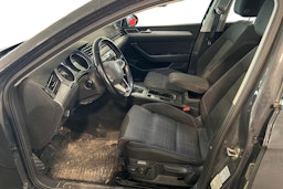 Harmaa Volkswagen PASSAT 2021 kuva 3.