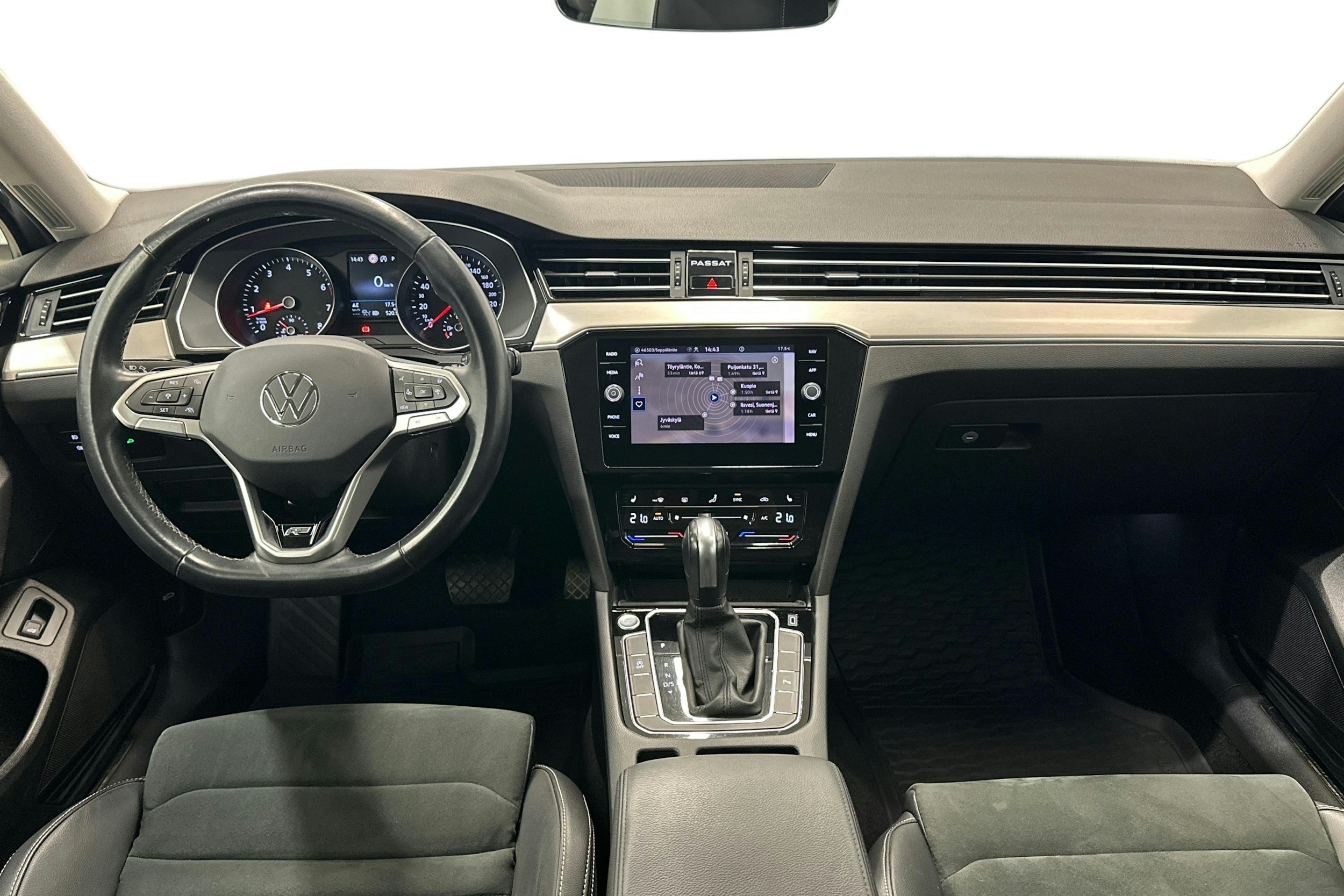 hopea Volkswagen Passat 2021 kuva 7.