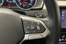 hopea Volkswagen Passat 2021 kuva 18.