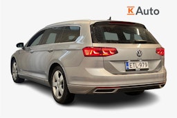 sininen Volkswagen Passat 2021 kuva 2.