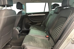 hopea Volkswagen Passat 2021 kuva 10.